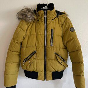 Noize Women's Vic Short Length Bomber